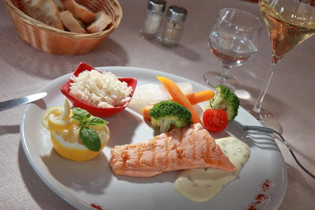 Logis Hotel Le Vetine Le Valtin Εξωτερικό φωτογραφία